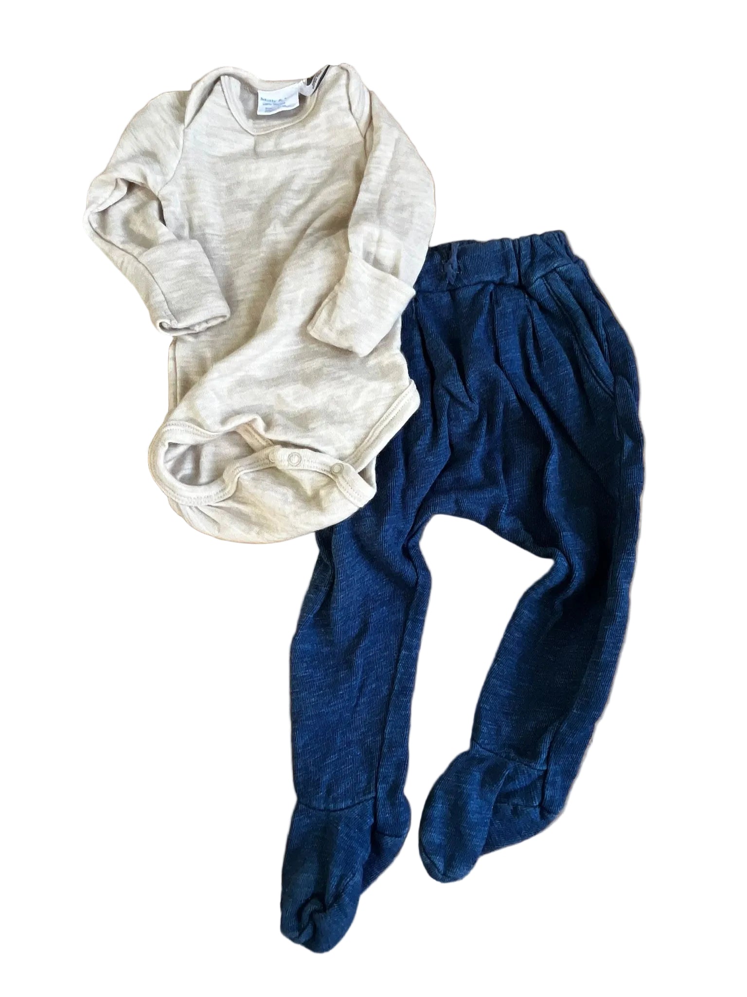 WeeWear Essential 31 Piece Bundle - NB to 6 months