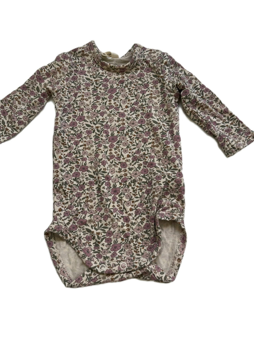 Qunicy Mae Floral Onesie (NB)